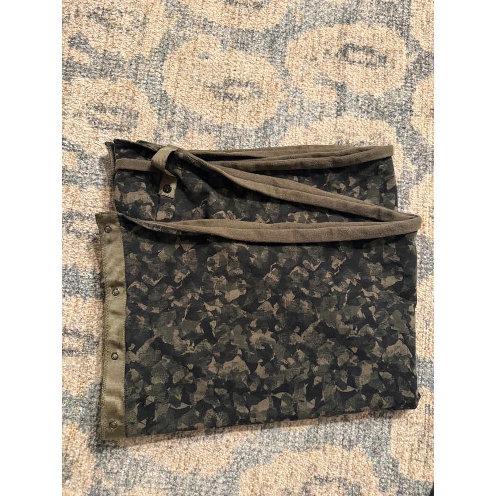 Lululemon Vinyasa Scarf Cotton Mystic Jungle Fatigue Green Black O/S Snaps Camo